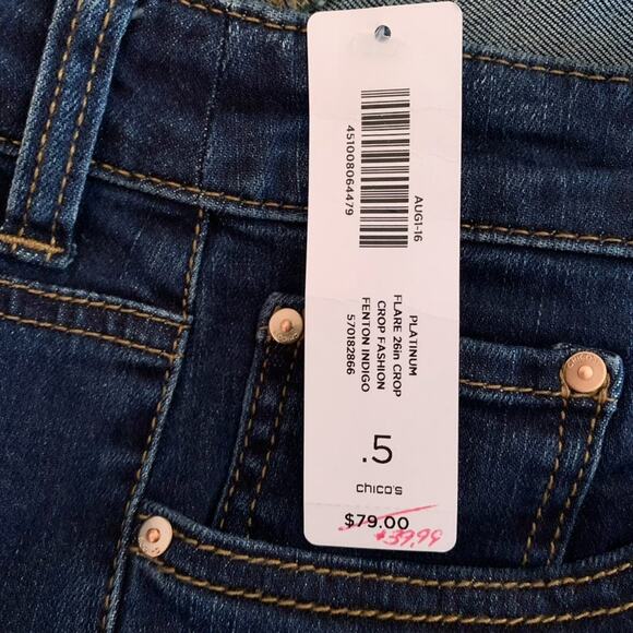 NWT Chico's Platinum Flare 25 inch Crop Jean Fenton Indigo Chico's Size … - Picture 11 of 13